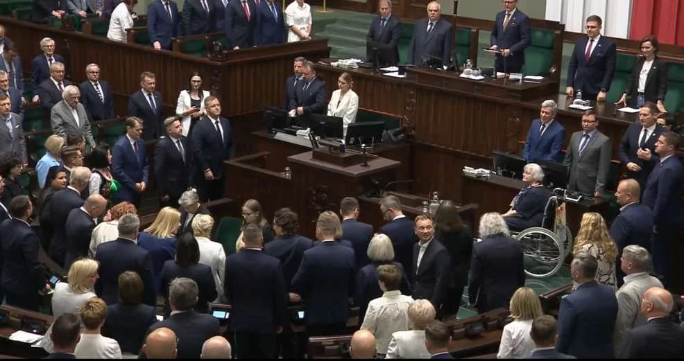 Posłanka Lidia Czechak w rozmowie z Gazetą Jarocińską mówi między innymi o sejmowej „kuchni”, o zarobkach i polityce [ZDJĘCIA]