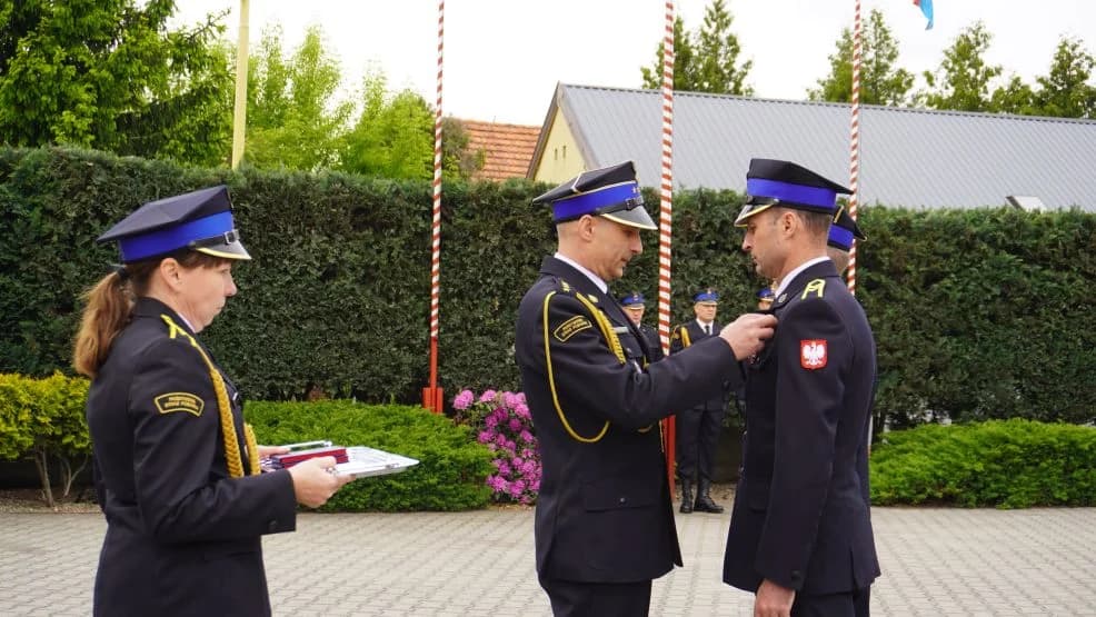 Powiatowy Dzień Strażaka w Jarocinie. Były awanse i życzenia [ZDJĘCIA]