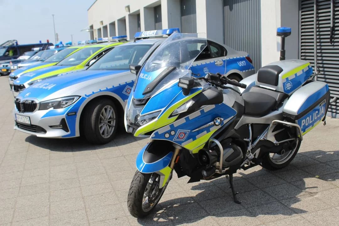Święto Policji w Jarocinie. Policjanci odebrali awanse, padła ważna zapowiedź na 2027 rok