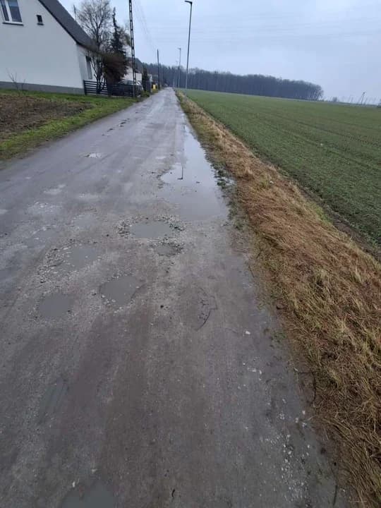 Ulica Łanowa w Jarocinie wymaga remontu — zdjęcie 2 z 12