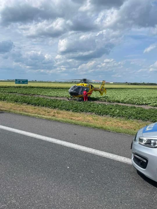 Wypadek na DK 11 w Koszutach — zdjęcie 3 z 11