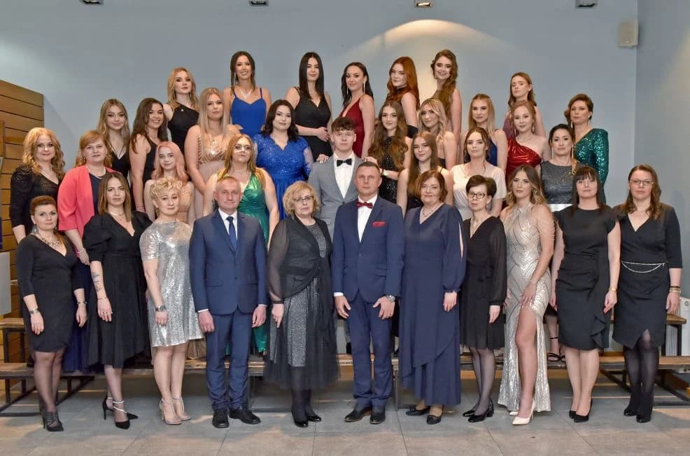 Studniówki 2023 — zdjęcie 5 z 118