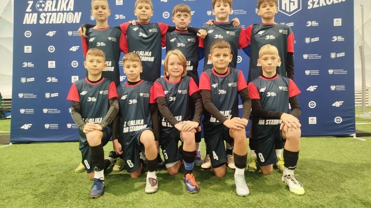 SP 5 w Jarocinie wśród najlepszych młodzieżowych piłkarskich drużyn w kraju [ZDJĘCIA] — zdjęcie 5 z 5