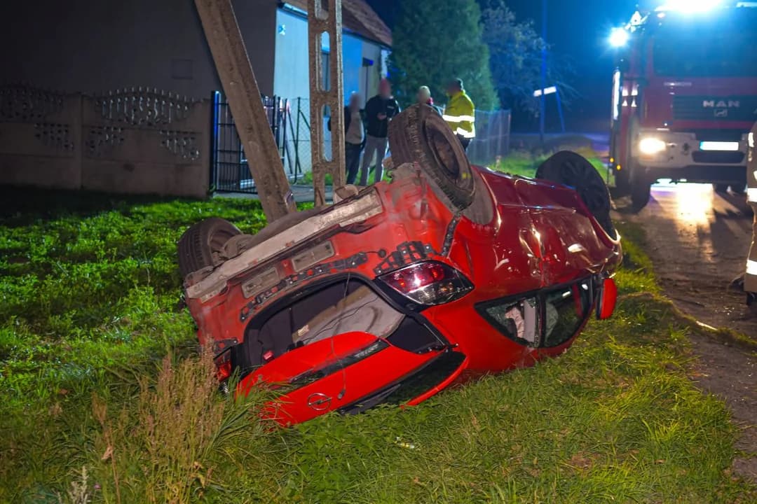 21-latka skasowała oplem astra słup energetyczny
