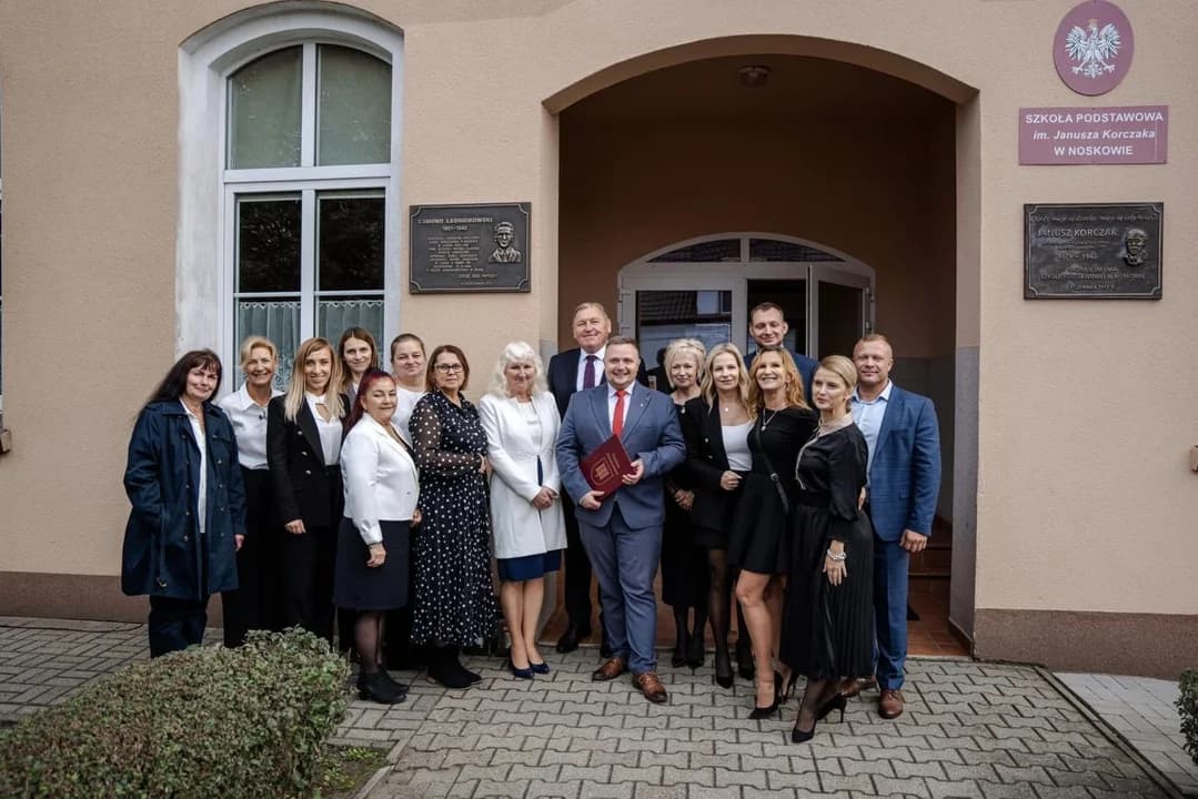 Uroczystość zgromadziła wielu gości — zdjęcie 4 z 36