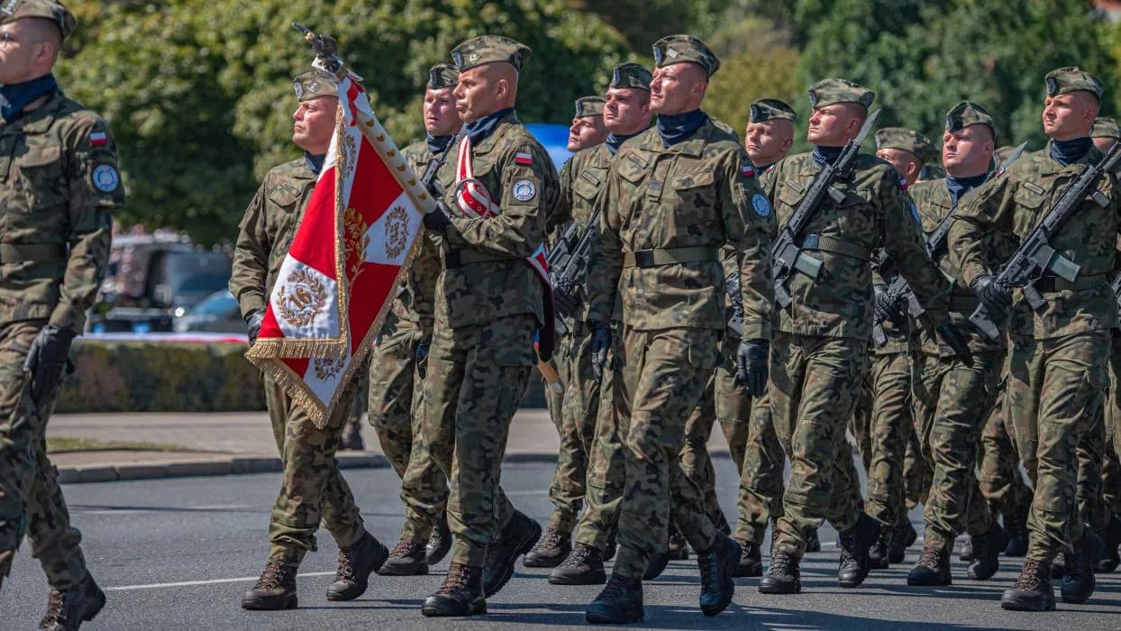 Zobaczyła ich cała Polska. Żołnierze z Jarocina na defiladzie w Warszawie — zdjęcie 4 z 214