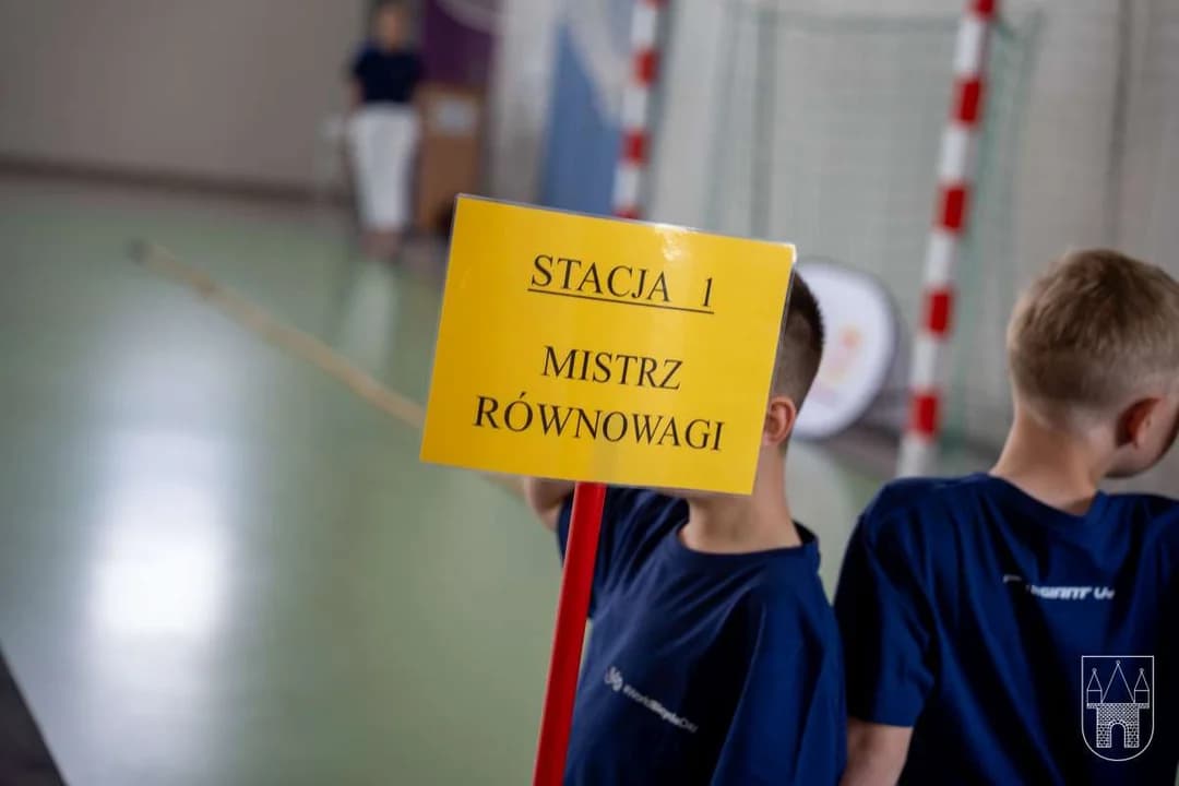 Szkoła zmieniła się w miasteczko rowerowe. Była ważna okazja, dużo atrakcji i ważnych momentów [ZDJĘCIA] — zdjęcie 6 z 58
