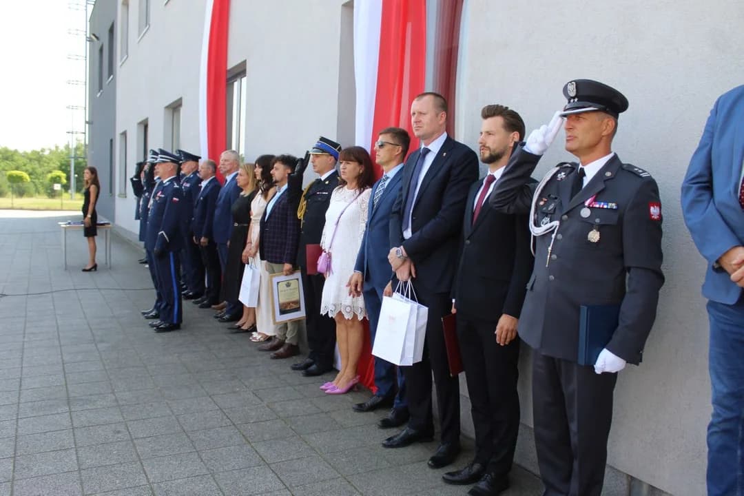 Święto Policji w Jarocinie. Policjanci odebrali awanse, padła ważna zapowiedź na 2027 rok