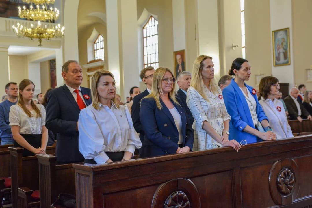 Narodowe Święto Konstytucji 3 Maja w Jarocinie. Zobaczcie naszą FOTORELACJĘ — zdjęcie 2 z 27