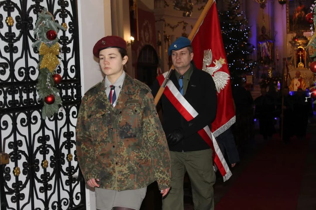 Narodowy Dzień Pamięci Zwycięskiego Powstania Wielkopolskiego w Jarocinie — zdjęcie 4 z 128