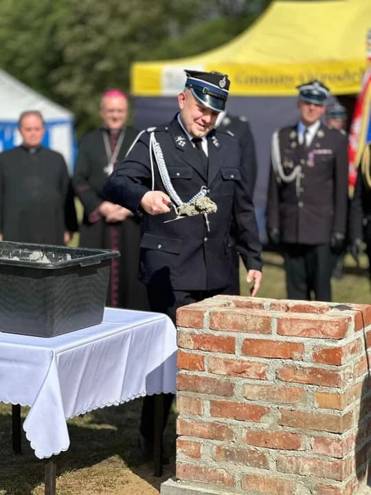 OSP Boguszyn będzie miało nową remizę. W Dniu Strażaka wmurowano kamień węgielny [ZDJĘCIA, WIDEO]