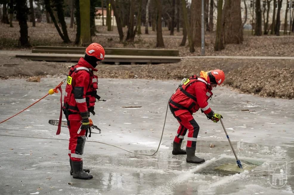 Przeręblena stawach w Jarocinie — zdjęcie 1 z 16