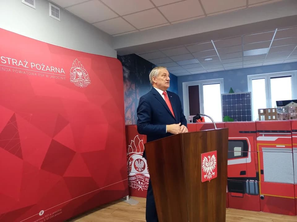 Dostrzegamy, że sytuacja wielu rodzin nie jest dobra – mówi w rozmowie wiceminister spraw wewnętrznych Wiesław Szczepański