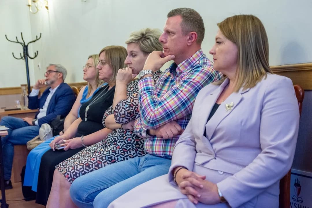 Posiedzenie Rady Powiatu Jarocińskiego (czerwiec 2025) — zdjęcie 4 z 23