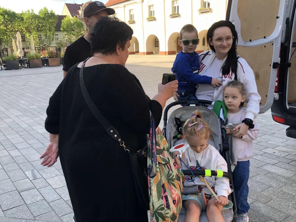 Grupa biało-zielona jest już w drodze na Jasną Górę. Rozpoczęli wędrówkę mszą św. w Jarocinie [ZDJĘCIA, WIDEO] — zdjęcie 5 z 88