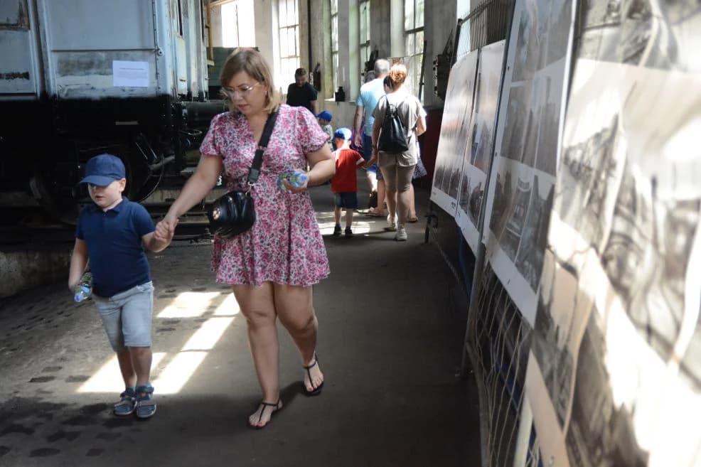 X Festyn Kolejowy w Muzeum Parowozownia w Jarocinie — zdjęcie 3 z 147