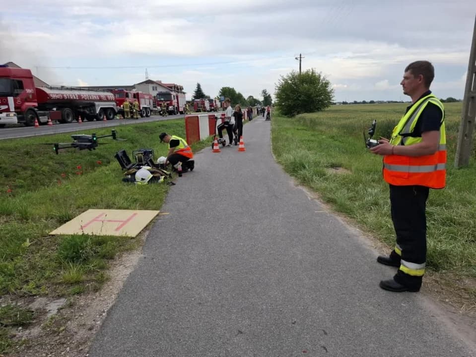 Jarocińscy strażacy uczestniczyli w gaszeniu dużego pożaru hurtowni zabawek