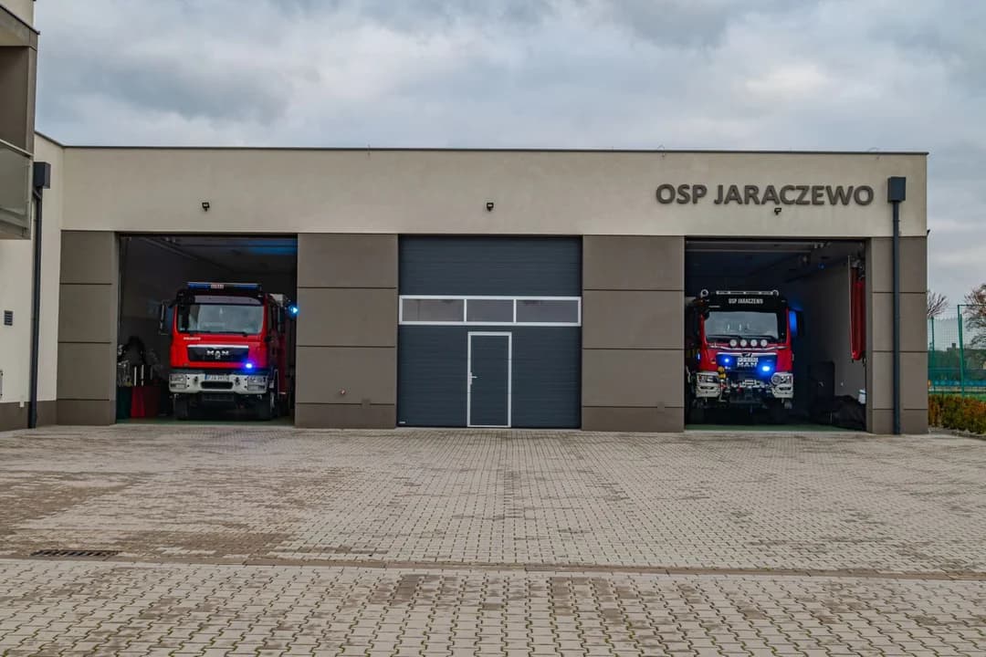 Nowy wóz bojowy dla OSP Jaraczewo [ZDJĘCIA]