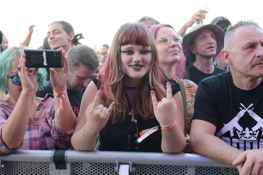 Ludzie na Jarocin Festiwal 2024
