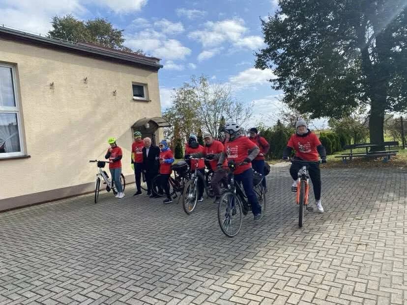 35 km na 35-lecie. Wyjątkowe urodziny „Gazety Jarocińskiej”. Niedzielne podchody z RoweLOVE Jarocin [ZDJĘCIA]