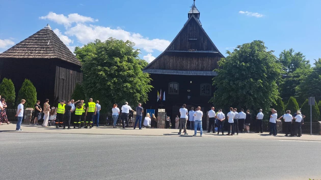 Procesja Bożego Ciała w Magnuszewicach [ZDJĘCIA] — zdjęcie 5 z 18