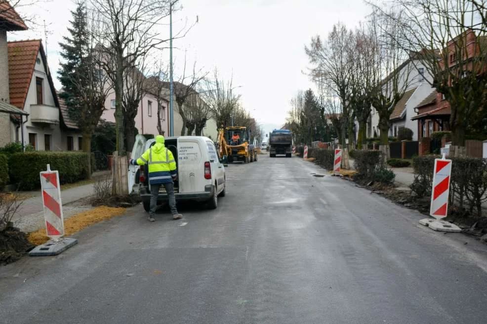 Remont w centrum Jarocina. Jakie będą utrudnienia? Co z kursami autobusów? [ZDJĘCIA, SONDA] — zdjęcie 4 z 48