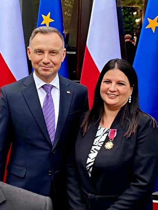 Starosta jarociński Lidia Czechak została odznaczona przez prezydenta Andrzeja Dudę [ZDJĘCIA] — zdjęcie 3 z 5