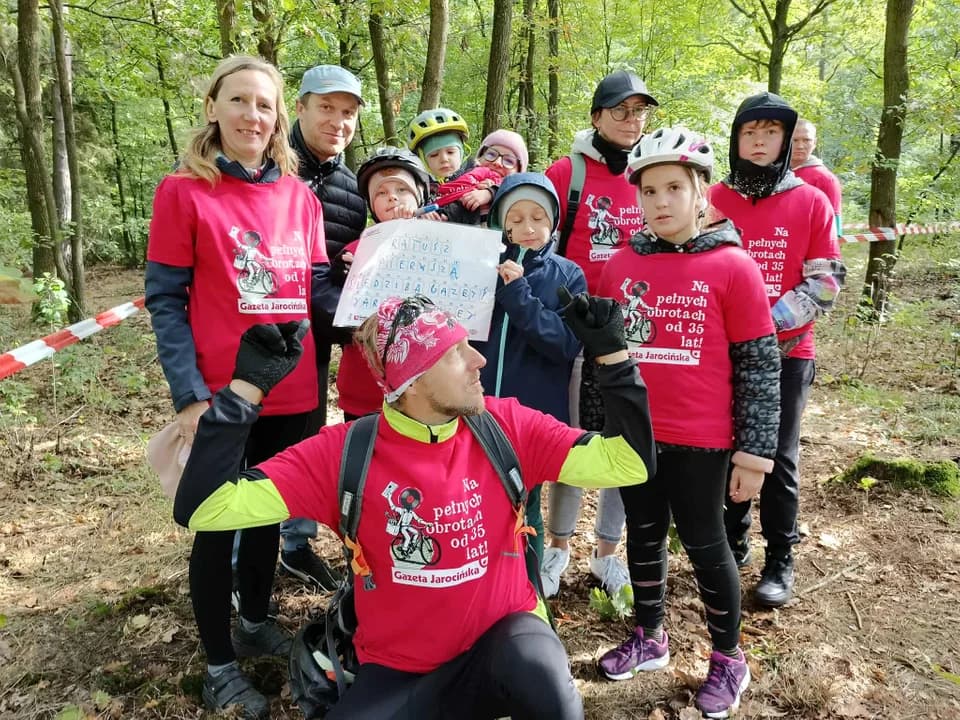 35 km na 35-lecie. Wyjątkowe urodziny „Gazety Jarocińskiej”. Niedzielne podchody z RoweLOVE Jarocin [ZDJĘCIA]