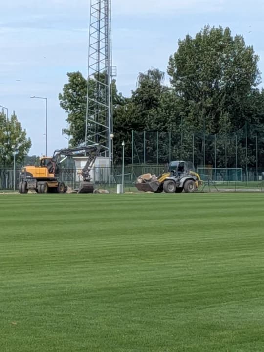 Modernizacja bieżni na stadionie miejskim w Jarocinie — zdjęcie 2 z 4