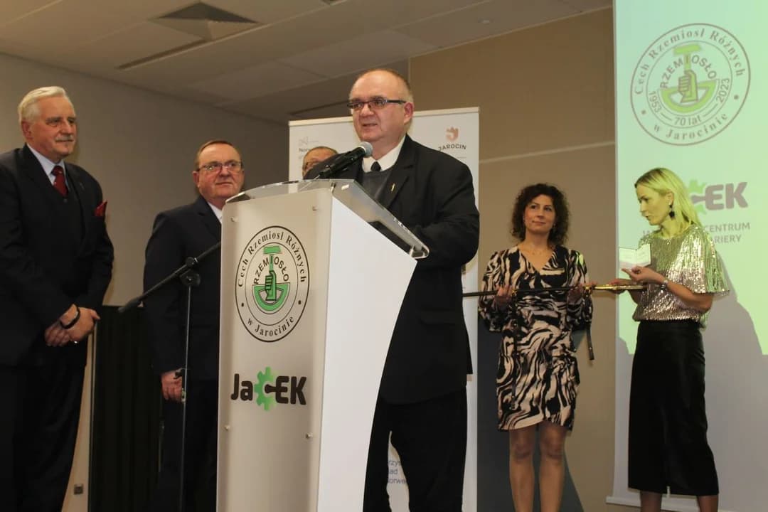 70-lecie Cechu Rzemiosł Różnych w Jarocinie i otwarcie Jarocińskiego Centrum Edukacji i Kariery [ZDJECIA]