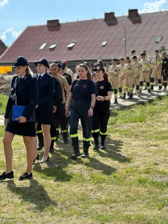OSP Boguszyn będzie miało nową remizę. W Dniu Strażaka wmurowano kamień węgielny [ZDJĘCIA, WIDEO]