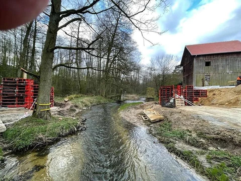 Budowa ścieżki rowerowej do młyna nad Lutynią — zdjęcie 4 z 31