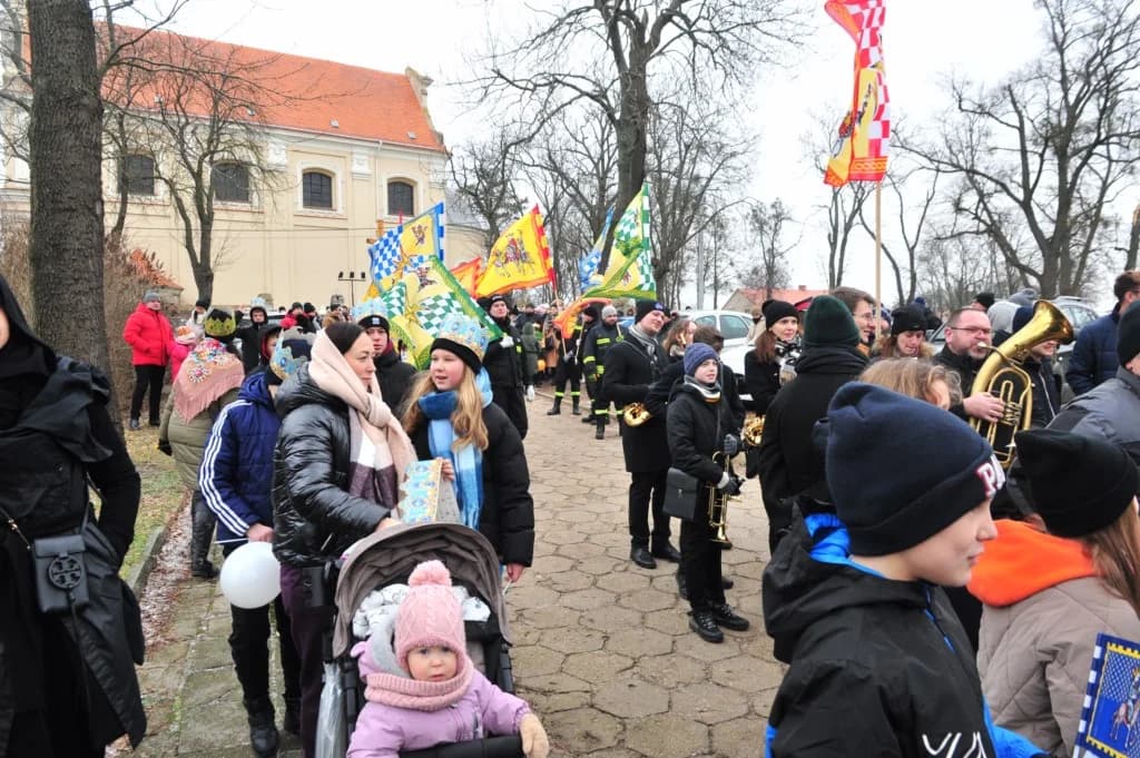 Ulicami Żerkowa przeszedł Orszak Trzech Króli 2024