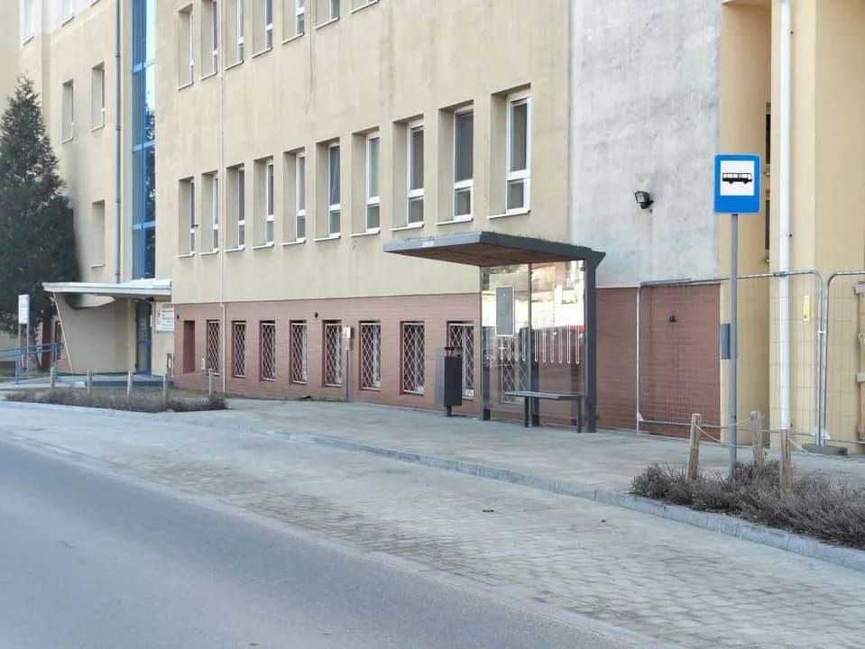 Czy przystenek autobusowy przy szpitalu w Jarocinie zostanie przywrócony? — zdjęcie 4 z 5