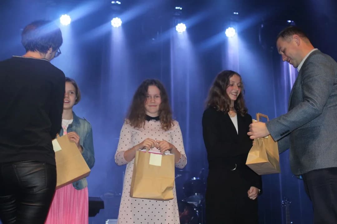 Festiwalowy koncert laureatów  odbędzie się w Halloween. Na finał w Jarocinie wystąpi zespół "Sad Smiles" — zdjęcie 5 z 51