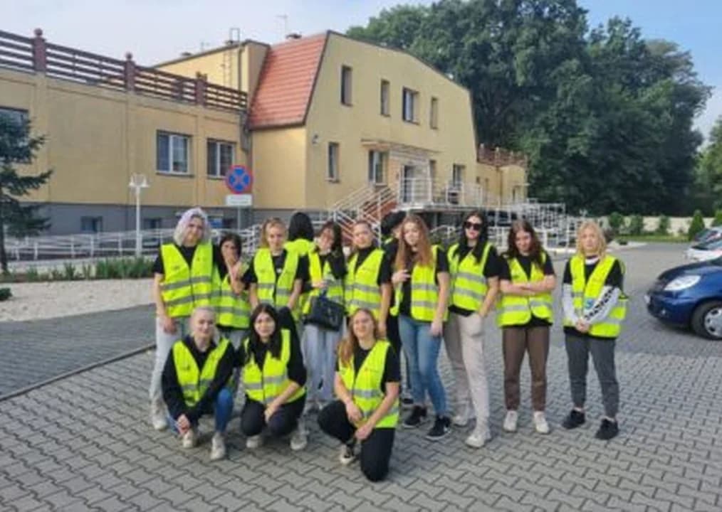 Podopieczne ośrodka w Cerekwicy przygotowały potrawy dla seniorów — zdjęcie 2 z 2