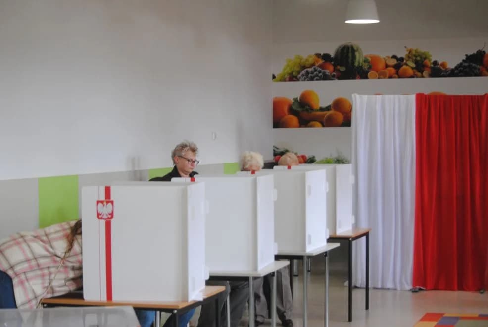 Wybory samorządowe 2024. Znamy datę – wiadomo, kiedy Polacy rozpoczną "maraton" przy urnach