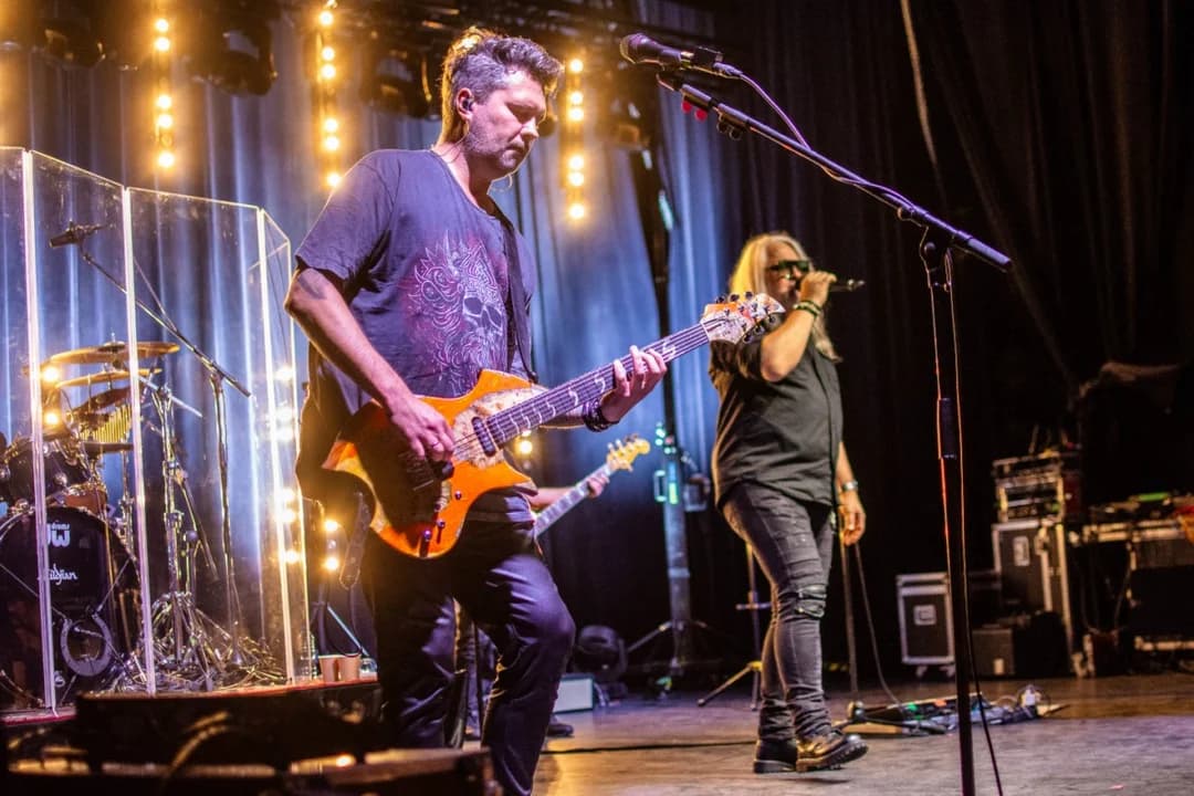 Rockowa uczta w JOK-u. Publicznością zawładnęły mocne riffy zespołu IRA [ZDJĘCIA]
