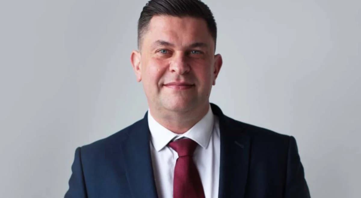 Burmistrz jest od zdiagnozowania problemu i za sprawą specjalistów poradzenie sobie z problemem z wykorzystaniem doświadczeń, które zostały wdrożone w innych miastach.