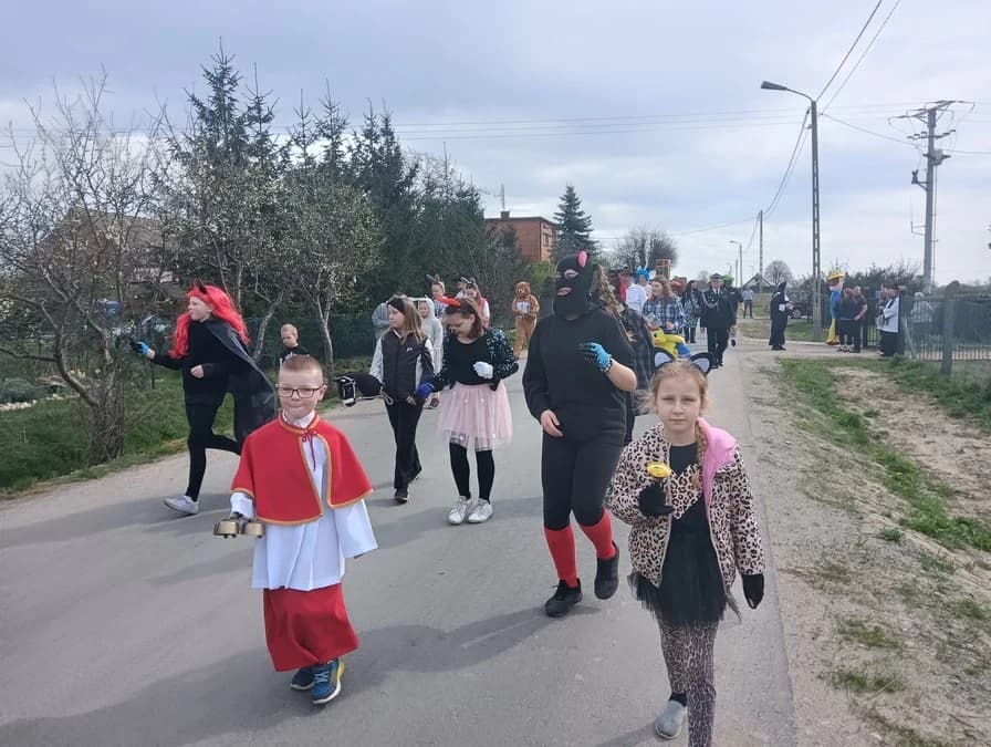 "Niedźwiedzie Wielkanocne". Jury wybrało 20 najciekawszych zdjęć. Teraz wszystko zależy od WAS [GŁOSOWANIE]