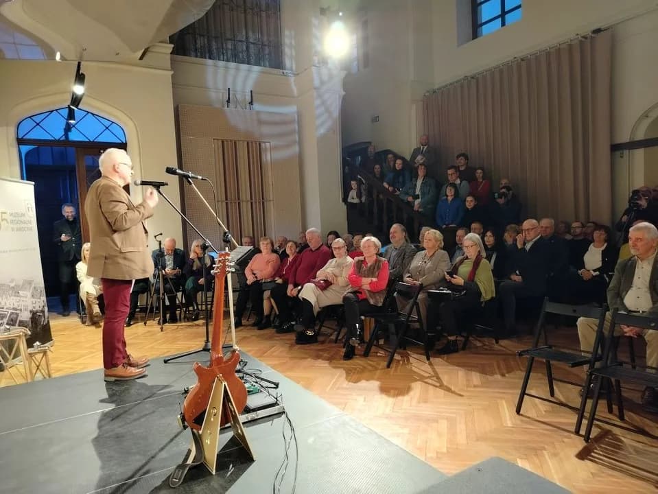 Wernisaż wystawy Andrzeja Strabla w Jarocinie