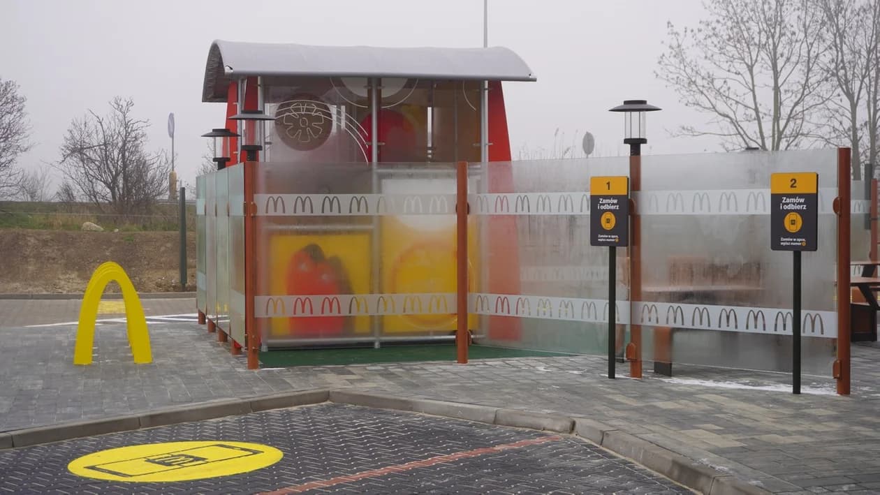 Nowy McDonald's po sąsiedzku. Zobacz, jak wyglądało wielkie otwarcie lokalu [ZDJĘCIA] — zdjęcie 4 z 63