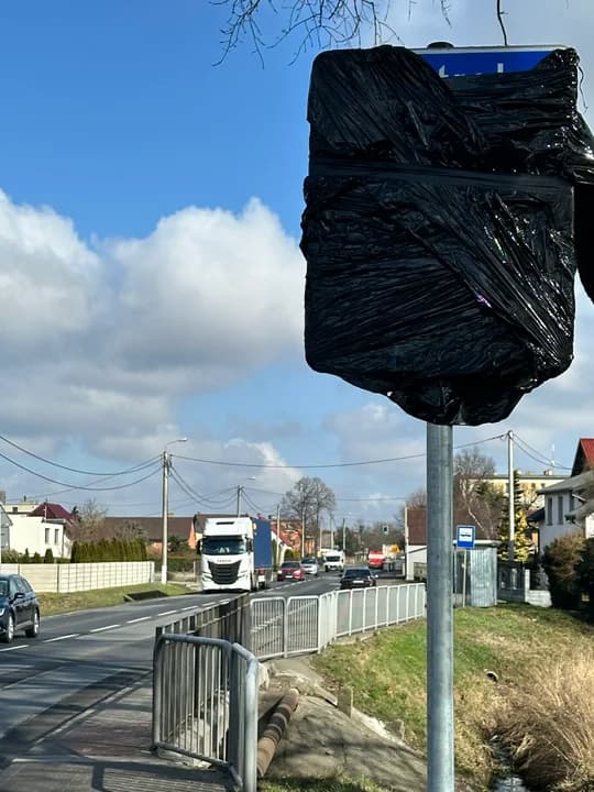 Trwa montaż urządzenia