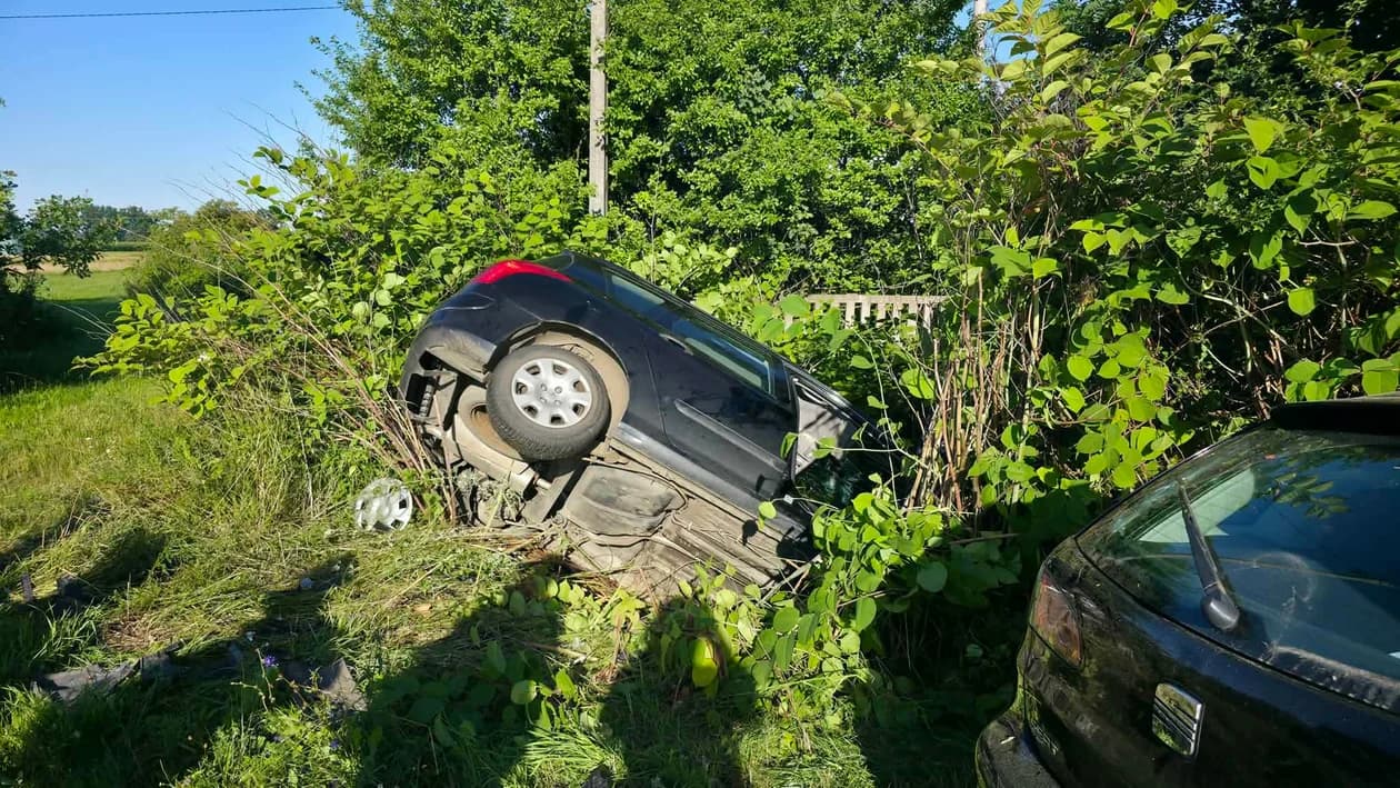 Wypadek w Wysogotówku — zdjęcie 1 z 16