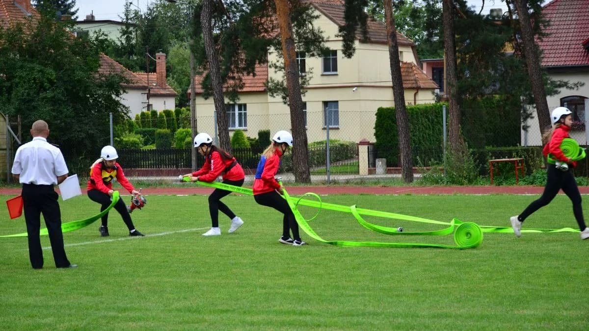 Powiatowe Zawody Sportowo-Pożarnicze w Żerkowie