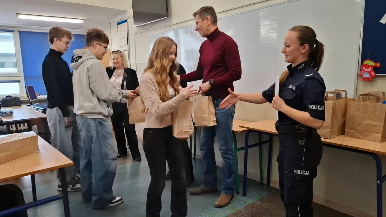 To oni zwyciężyli gminny etap Ogólnopolskiego Turnieju Bezpieczeństwa w Ruchu Drogowym — zdjęcie 6 z 12