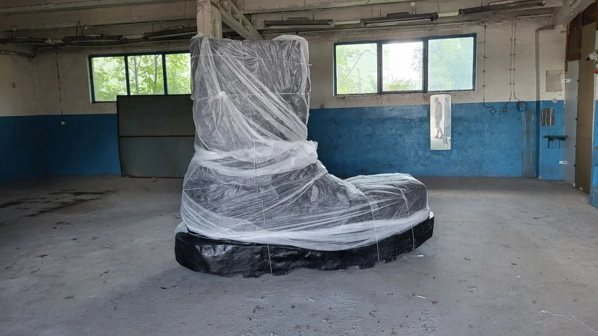 Ponowne postawienie pomnika Glana w Jarocinie