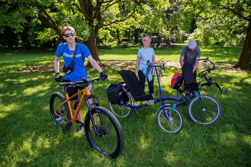 I Jarociński Rajd Zabytkowych i Nietypowych Rowerów. Trwa Tydzień RoweLOVY [ZDJĘCIA] — zdjęcie 5 z 106