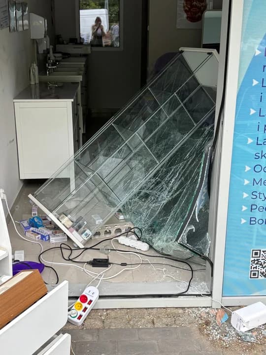 Włamanie do salonu kosmetycznego w Jarocinie