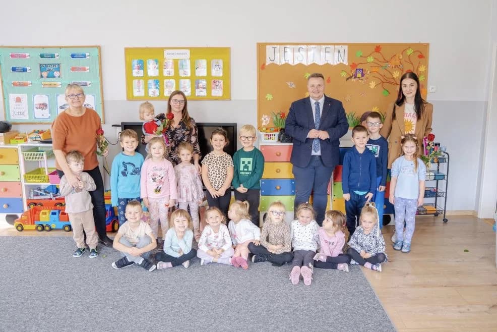 Docenieni za pasję i zaangażowanie. Nauczyciele z nagrodami burmistrza — zdjęcie 5 z 12